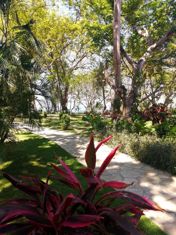 Xalli Beach Hotel Altagracia Ngoại thất bức ảnh